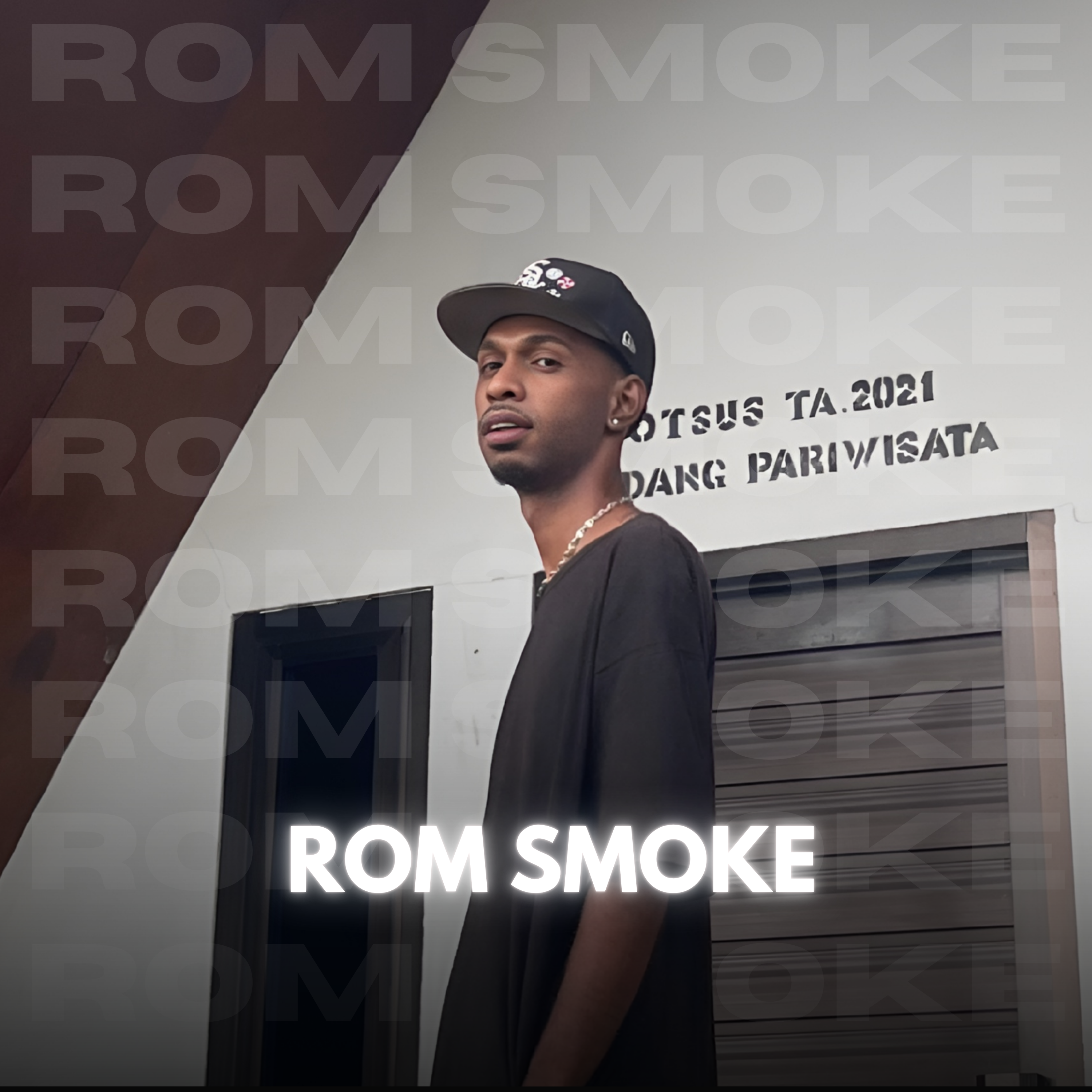 Rom Smoke